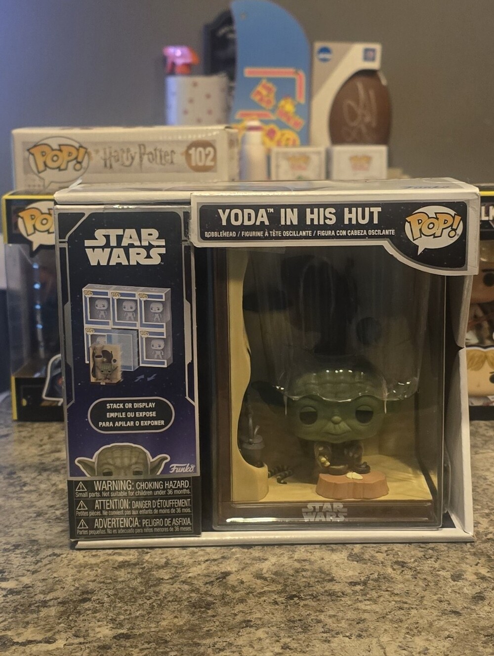 Funko Pop! Star Wars Yoda in His Hut Vinyl Figure - Green